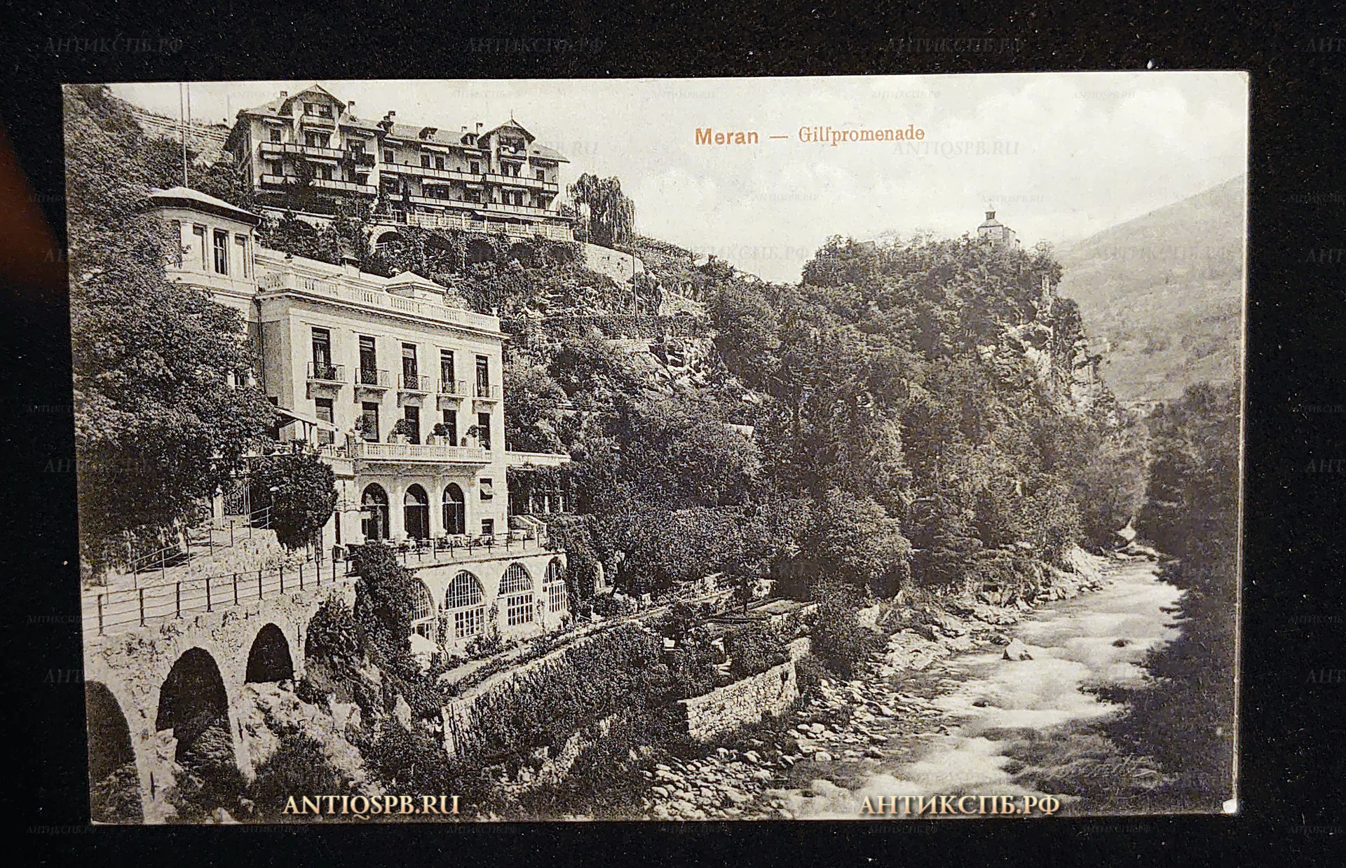 Открытка старинная "Meran. Gilfpromenade". Меран. Набережная Гильфа. Италия. Нач. ХХ века. №7511